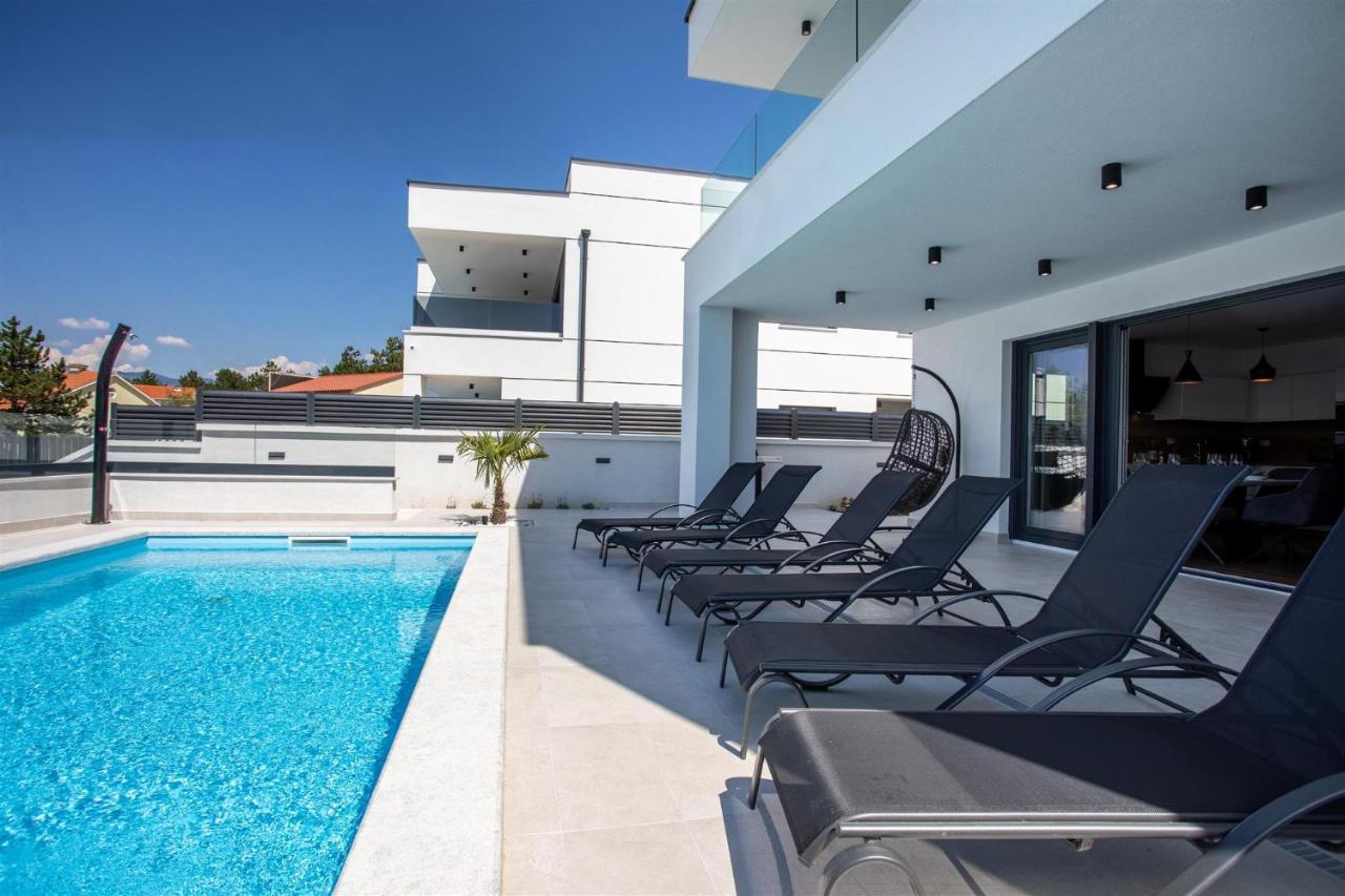 Villa Manhattan Dobrinj Εξωτερικό φωτογραφία