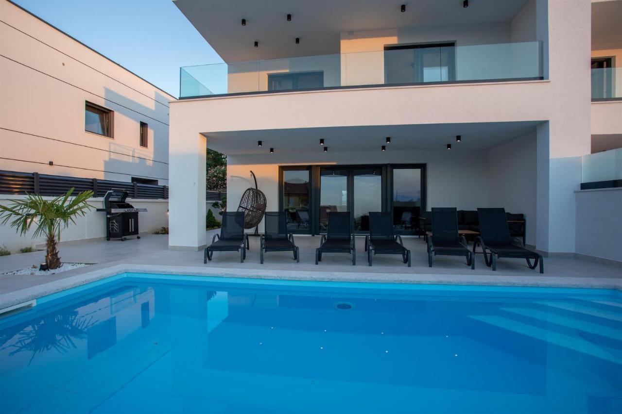 Villa Manhattan Dobrinj Εξωτερικό φωτογραφία