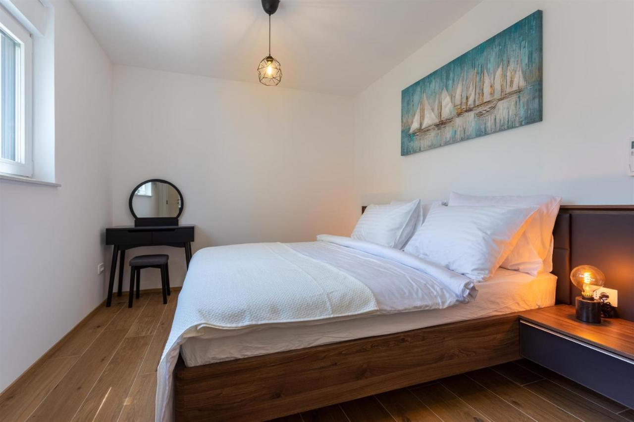 Villa Manhattan Dobrinj Εξωτερικό φωτογραφία